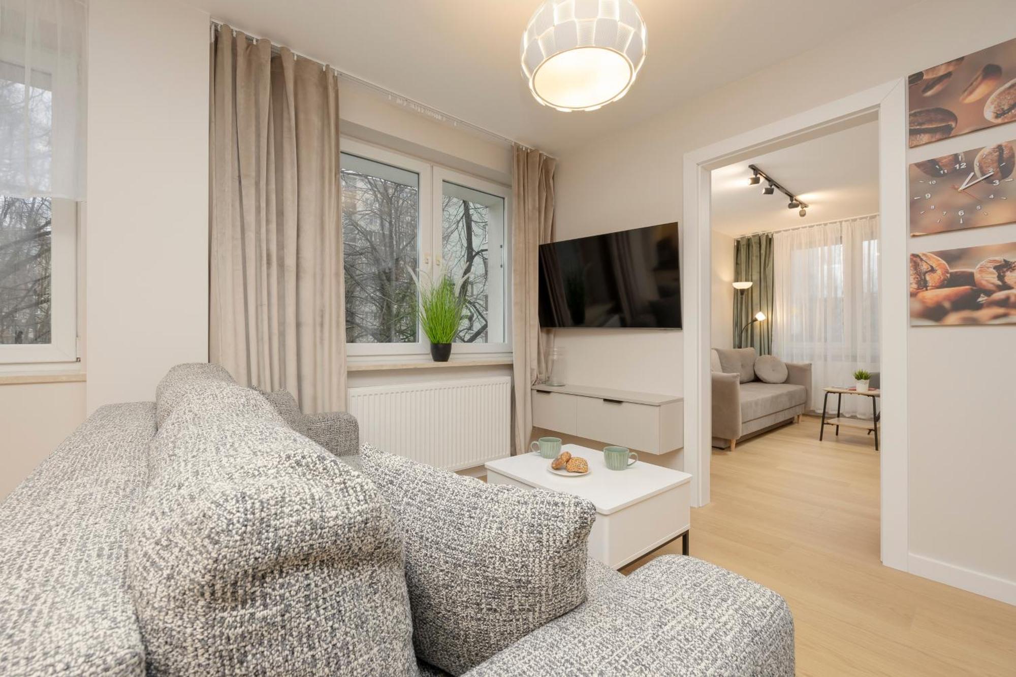 Butas Comfortable Wola & Balcony By Renters Warsaw